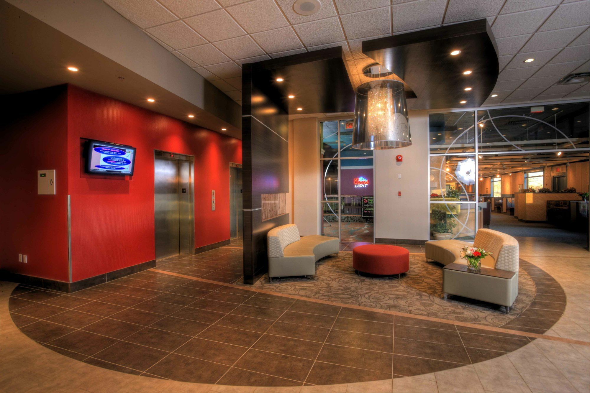 Hotel Ramada By Wyndham Saskatoon Esterno foto